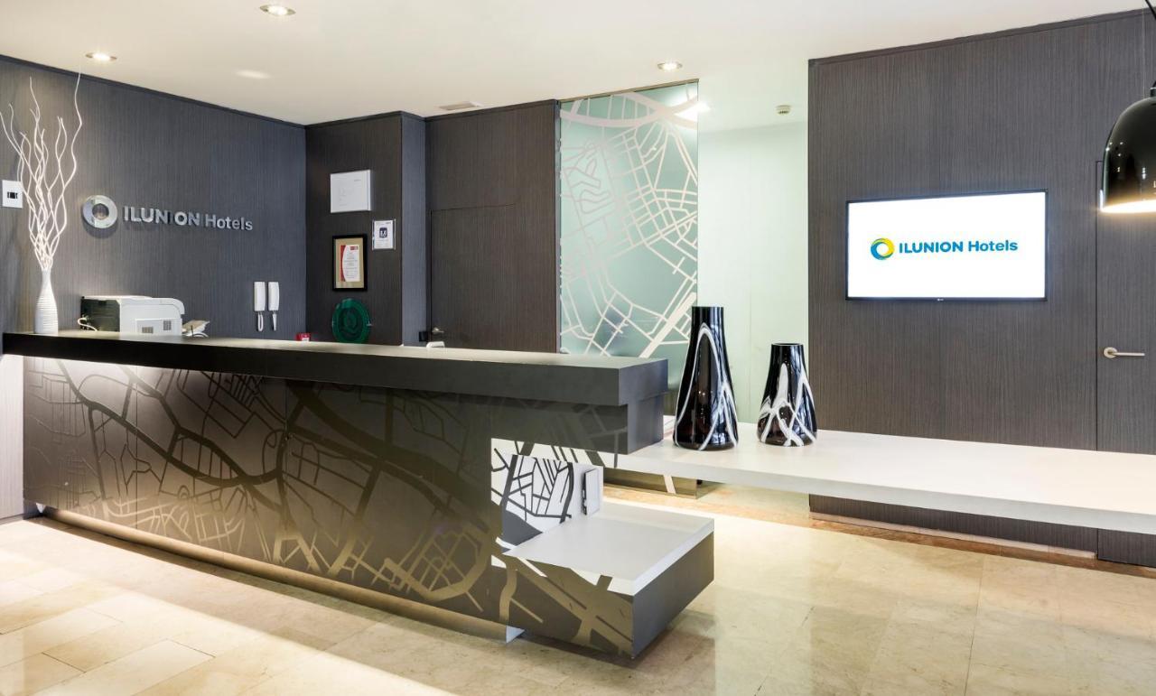 Ilunion Romareda Hotell Zaragoza Exteriör bild