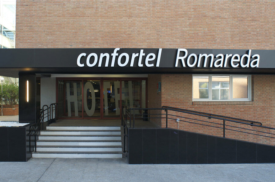 Ilunion Romareda Hotell Zaragoza Exteriör bild